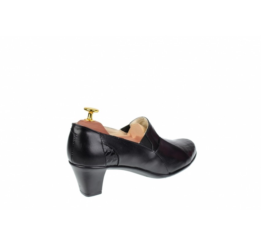 Oferta marimea 38 - Pantofi dama, eleganti, din piele naturala in combinatie cu piele lac - LP34LN