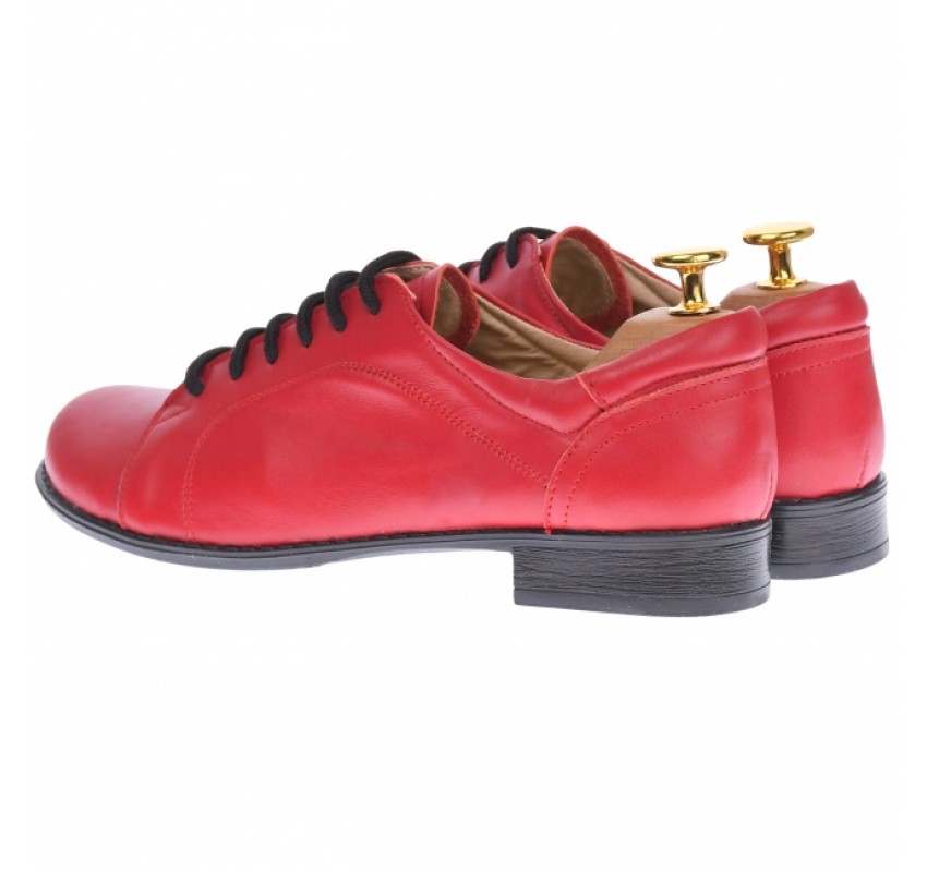 Oferta marimea 39 -  Pantofi dama, model casual din piele naturala, rosii - LP53RED